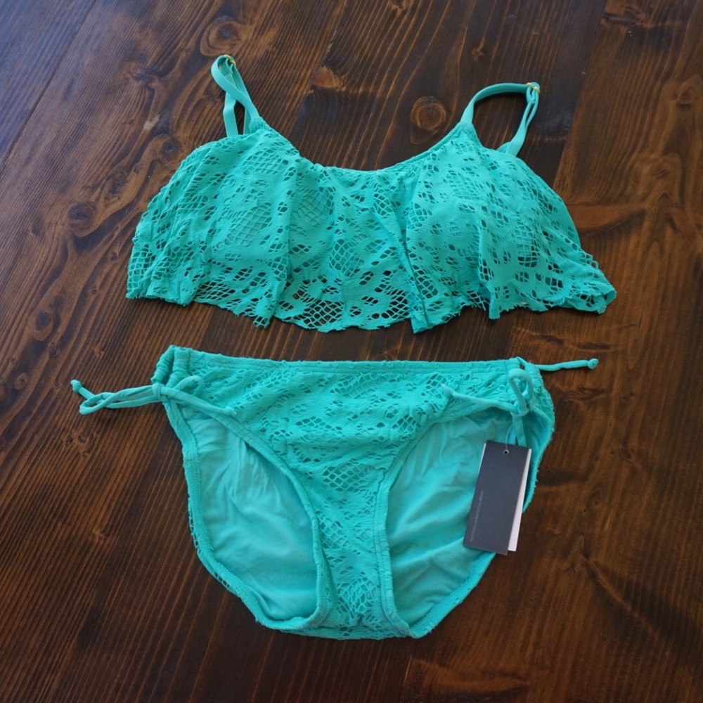 🏝TEAL CROCHET TWO PIECE KENNETH COLE BIKINI🏝